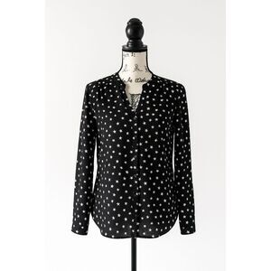 H&M XS Black Star Print Button Down Shirt – Relaxed Fit
